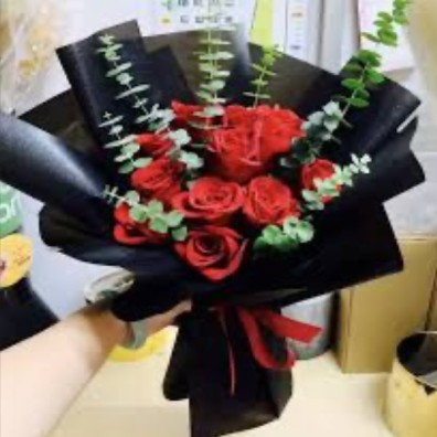 10 Red Rose and 10 Ukalips Mix Bouquet