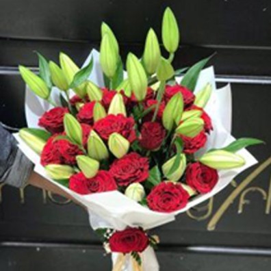 Lilly and Red Rose Bouquet