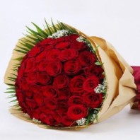 Round Bouquet Red Rose with Farm Leaf